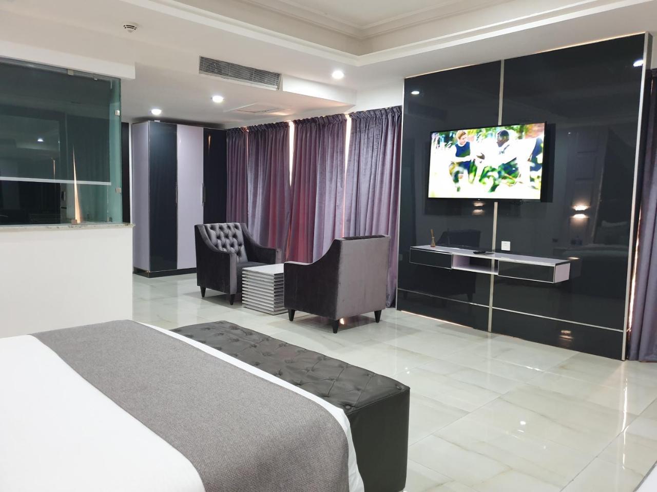 Caesar'S Luxury Hotel Lekki Exterior foto